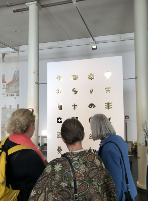 EOe Gruppe Besucherinnen 