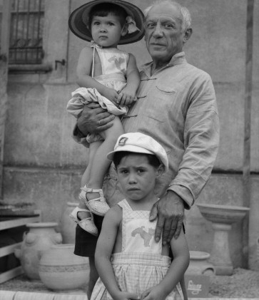 Quinn Picasso Picasso mit Claude und Paloma v2